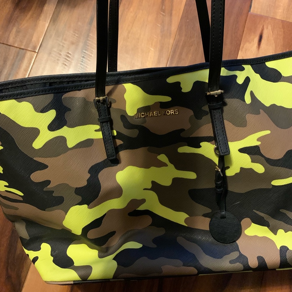 Michael Kors Lime Camo Tote with Matching Wallet